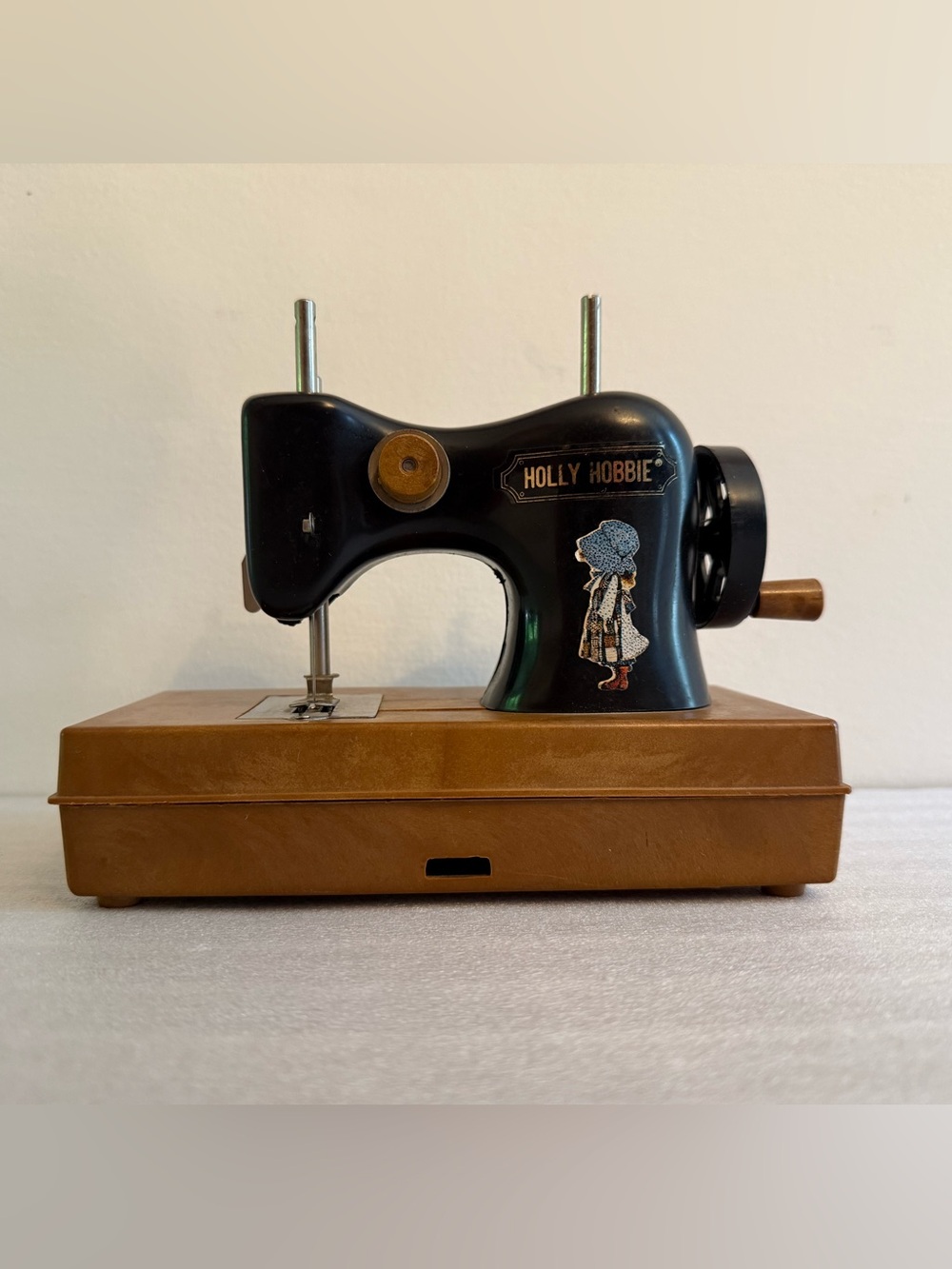 Vintage 1975 Holly Hobbie Toy Sewing Machine